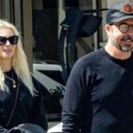 Dave-Grohl-Jordyn-Blum-tout-031625-f97d25b692fa4e15847df30c128c2663